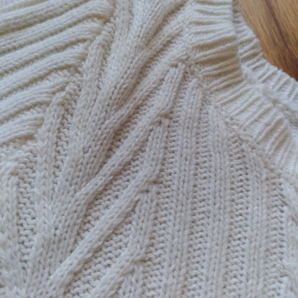 #701 Crazy 8 Girls White Sweater Dress Cable Knit - Picture 9 of 14